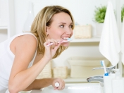 Prawidłowe szczotkowanie zębów: klucz do utrzymania zdrowej jamy ustnej